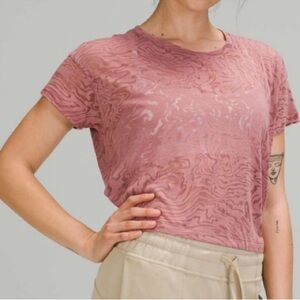Lululemon Cates Tee